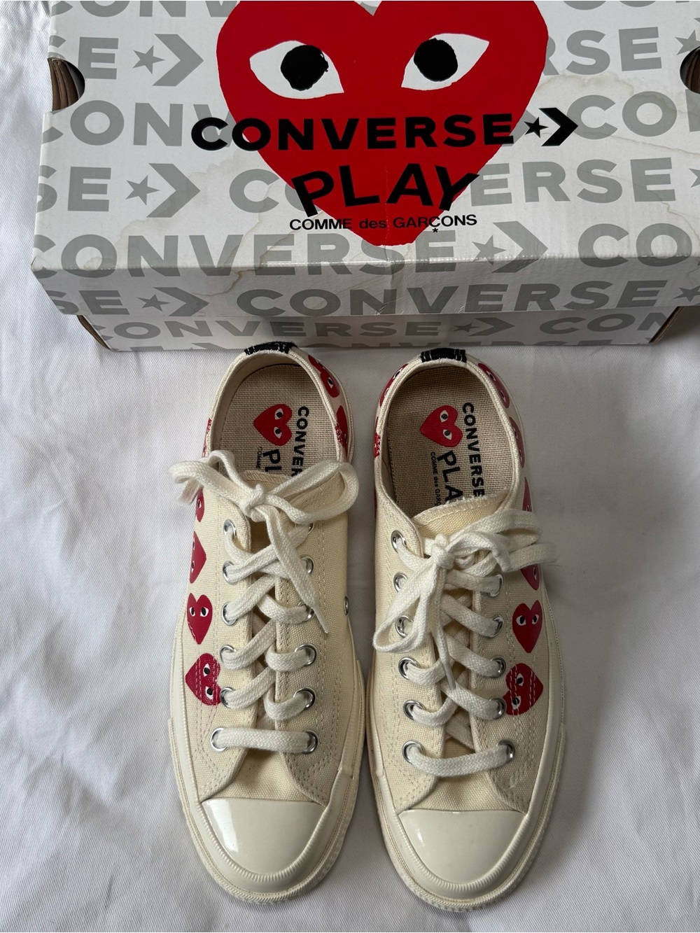 Commes des garcons play converse white